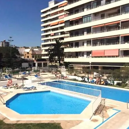 Апартаменты Central 2 Bed In La Nogalera