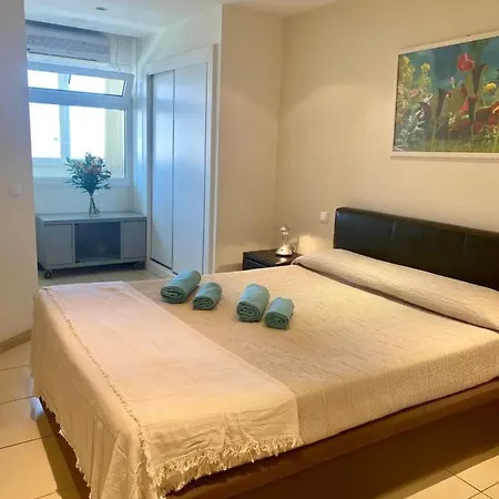 Apartment Central 2 Bed In La Nogalera